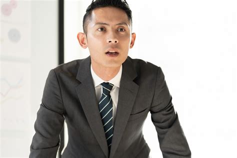 オーラがある男|オーラのある男とは？ 圧倒的な魅力を放つオトコに。